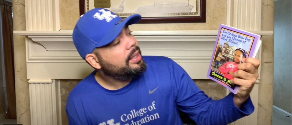 Story time: Julian Reads for Kids in English and&nbsp;Spanish